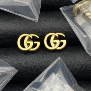 Aretes GG clasicos - plain Replica